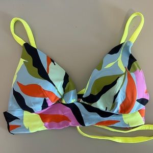 Maaji 2 Way Wear Bikini Top Size Small Multicolor